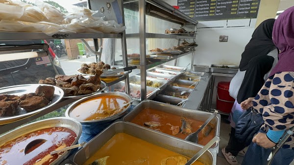 Masakan Padang Asli Kampung Baru 2