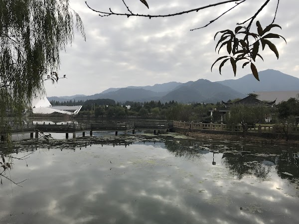 中华人民共和国 🇨🇳 5