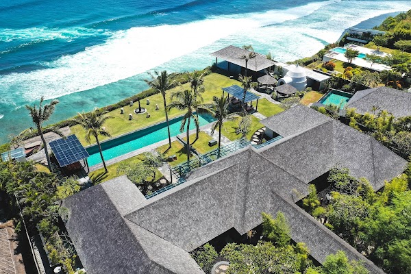 The Istana 4