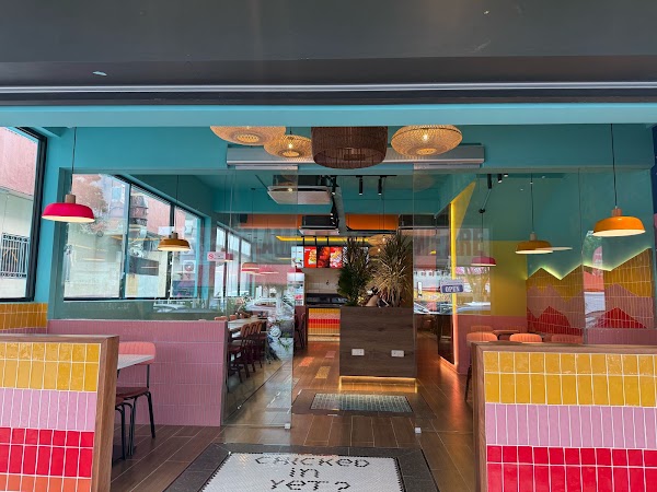 Hott Chickk Restaurant