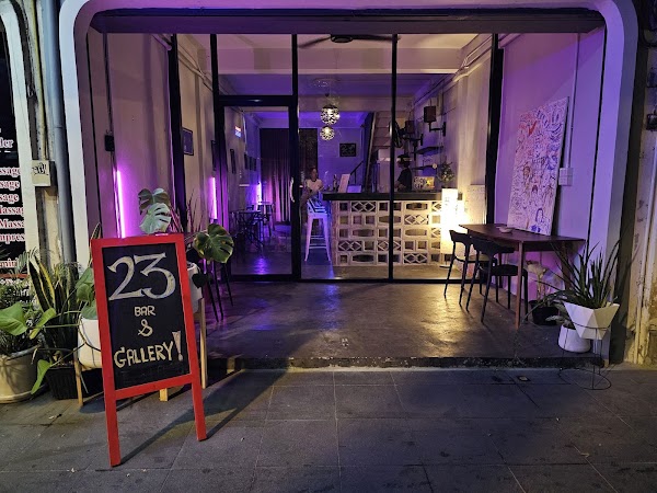 23 bar & gallery 2