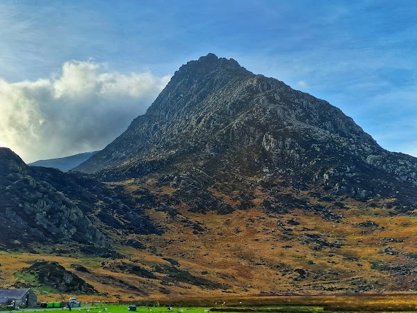 Tryfan 1