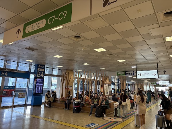 Shinjuku Expressway Bus Terminal (Busta Shinjuku) 2