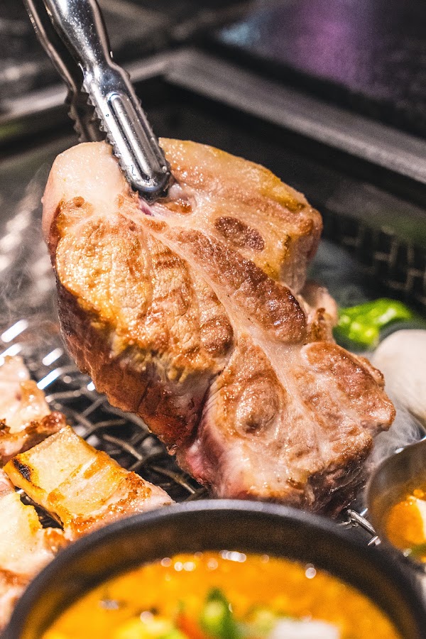 Shinjungsangan Jeju black pig specialty store 5