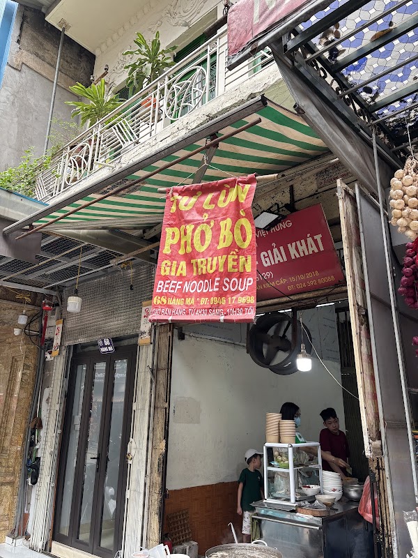 Phở Tư lùn