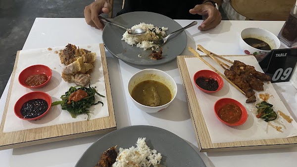Warung Pogot 4