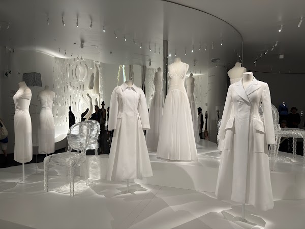 France Pavilion 5