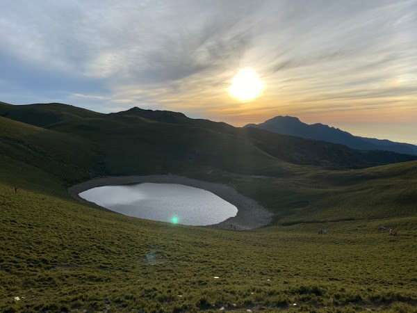 Jiaming Lake National Hiking Area Trailhead