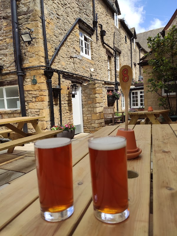 Queens Head Inn 5