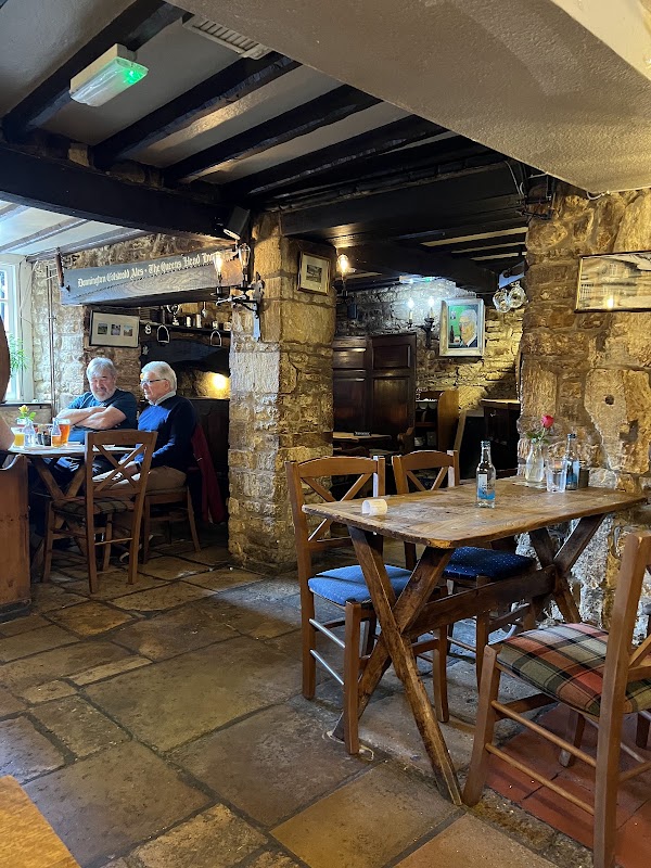 Queens Head Inn 2