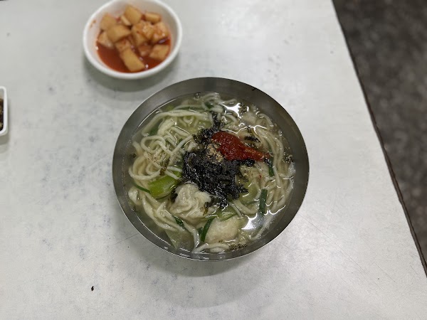 일미만두칼국수 4