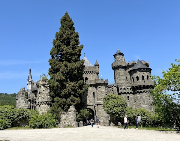 Löwenburg 4