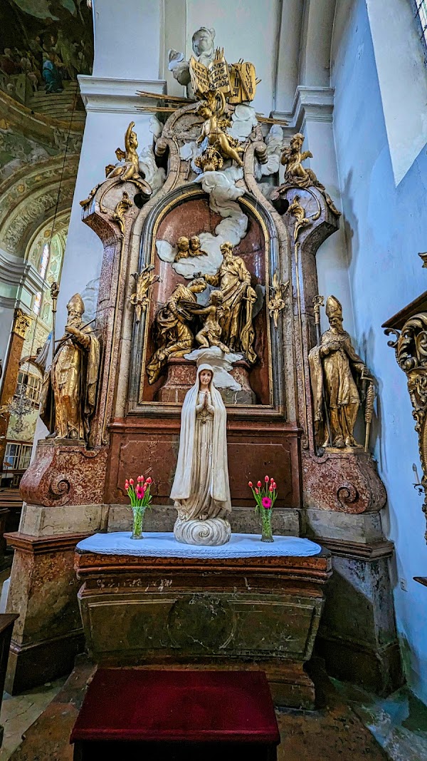 Catholic Church Mariahilf 4