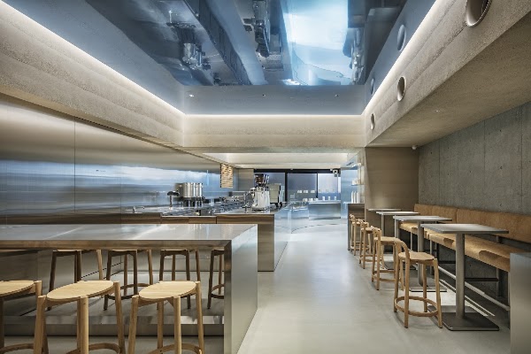 BLUE BOTTLE COFFEE HARAJUKU CAFE