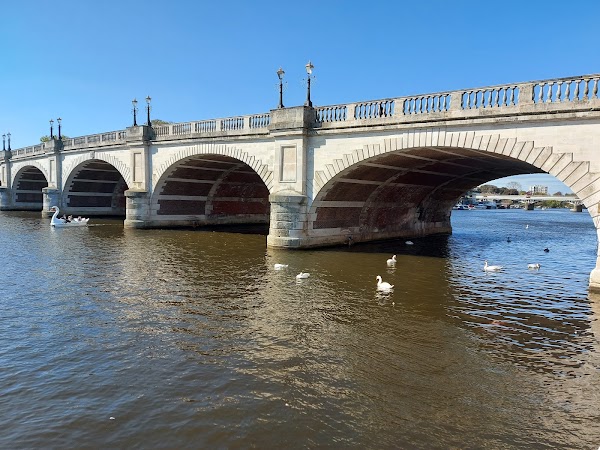 Kingston Bridge