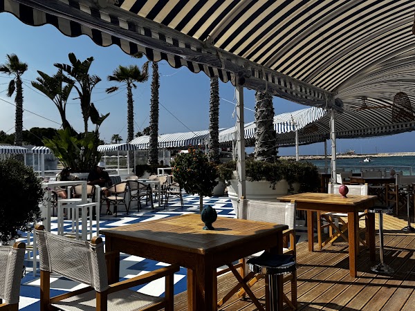 Coccaro Beach Club 5