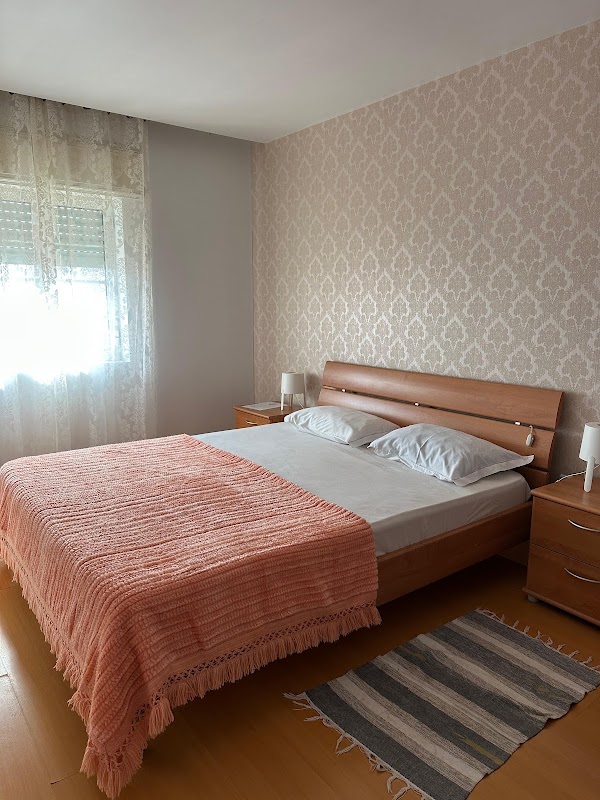 Albergue Santiago da Costa 3