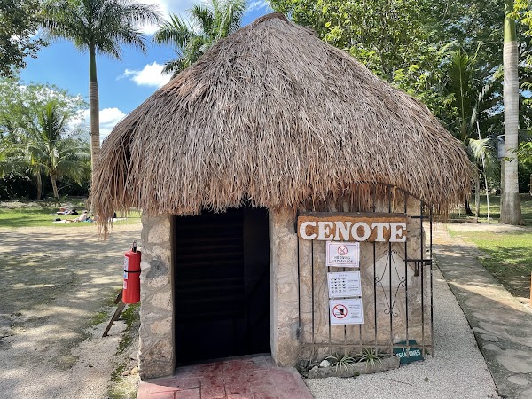 Cenote San Lorenzo Oxman 2