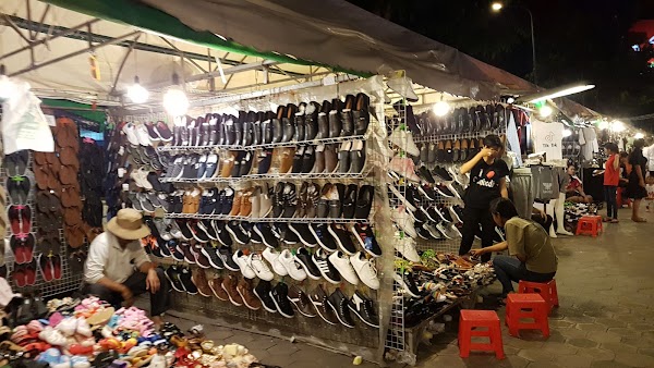 Phnom Penh Night Market 4