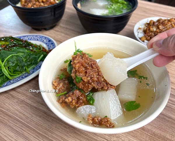 Fu Jen Crispy Sparerib Noodle Soup 4