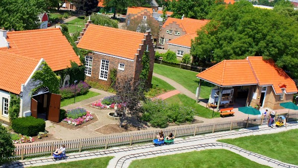 Nelis' Dutch Village 1