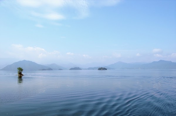 Xin'anjiang Reservoir 5