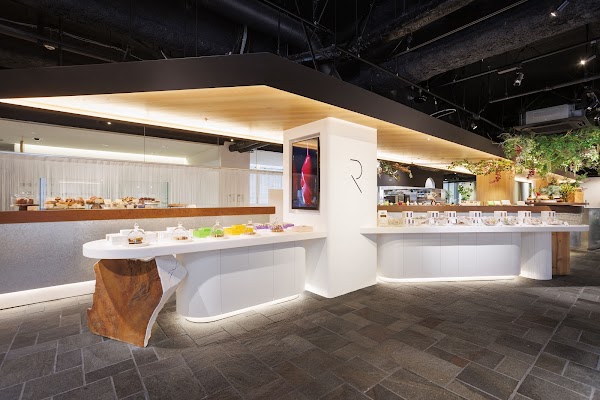 RAU Patisserie & Chocolate 1