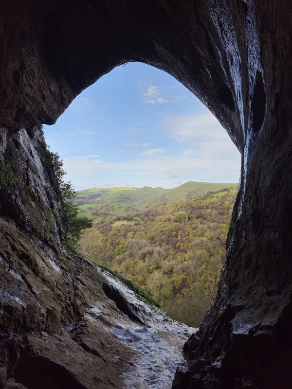 Thor's Cave