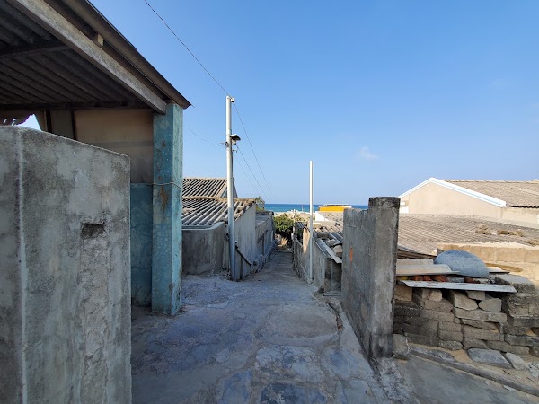 Con hẻm dốc Hometown Cha Cha Cha 5