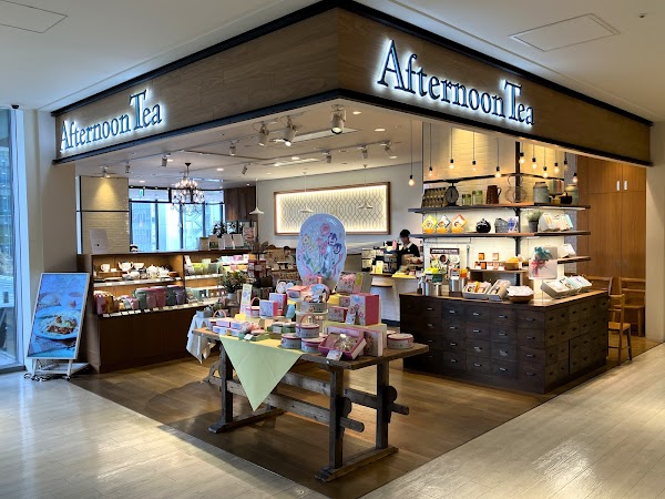 Afternoon Tea Tearoom Grand Front Osaka Shop