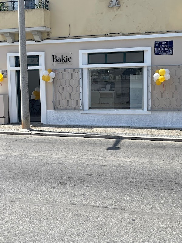 Bakie
