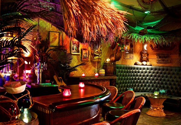High Roller Tiki Lounge 1