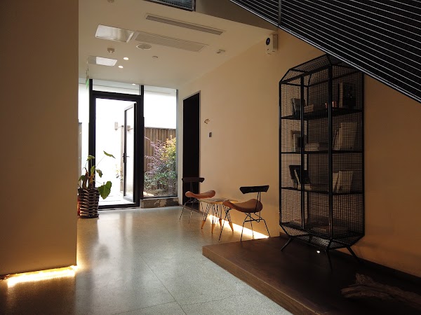 Yu Hotel