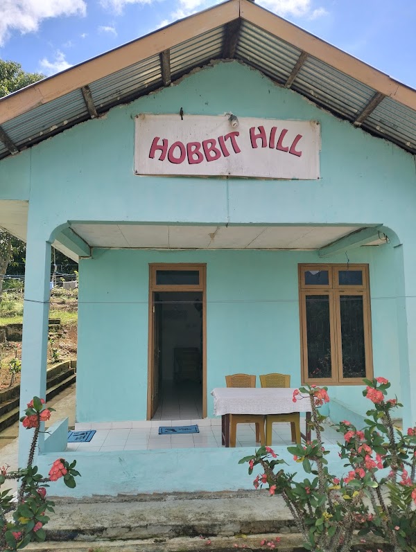 Hobbit Hill Homestay 1