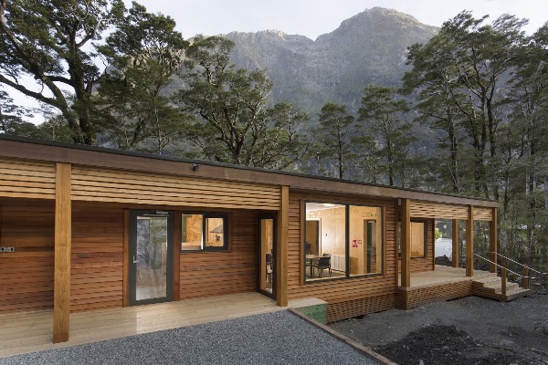 Milford Sound Lodge - Campervan Park 3