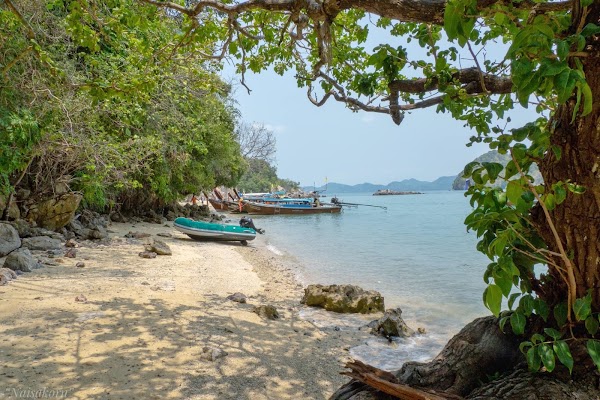 Ko Phakbia 2