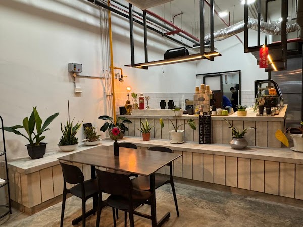 Nook & Nomad Cafe