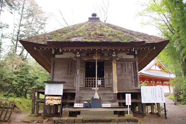 Takkoku-no-iwaya bishamondō 2