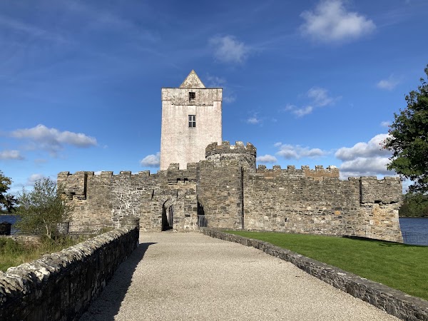 Doe Castle 4