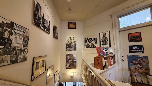 City Lights Booksellers & Publishers 3