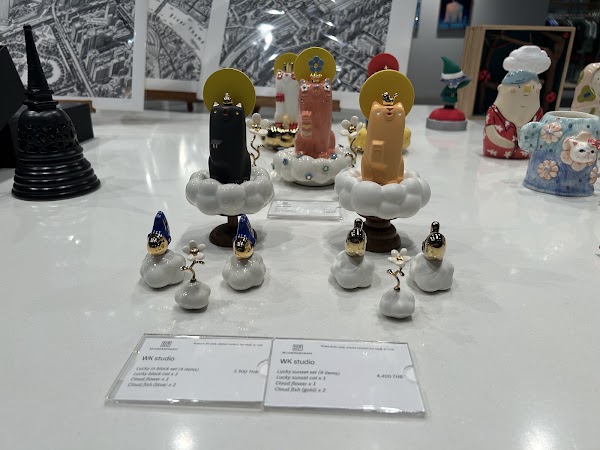 M Contemporary Bangkok 4