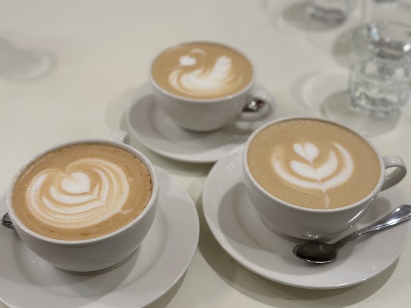 Mistral Cafe 3
