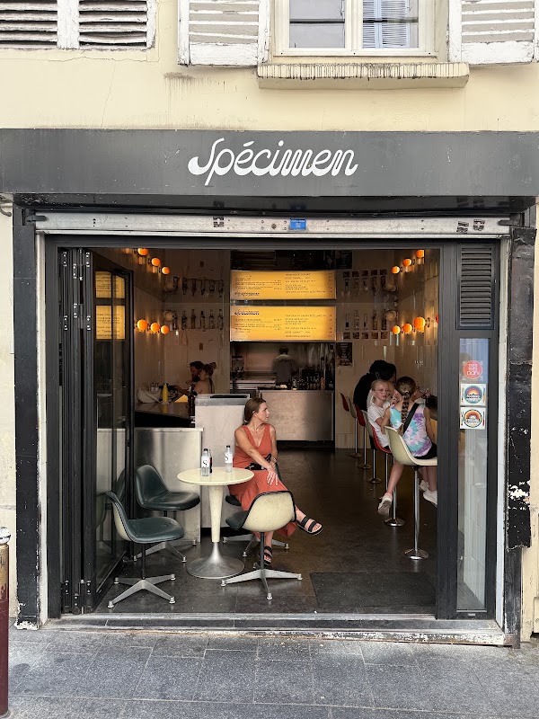 Spécimen Burger Saint Germain 2