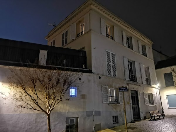 Rue des Caves du Roi