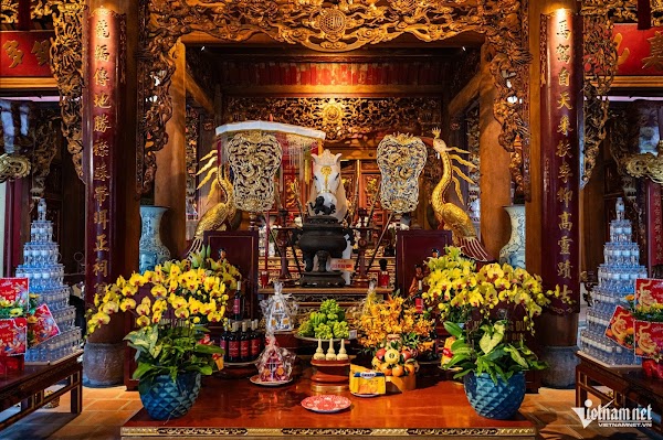 Bach Ma Temple 4
