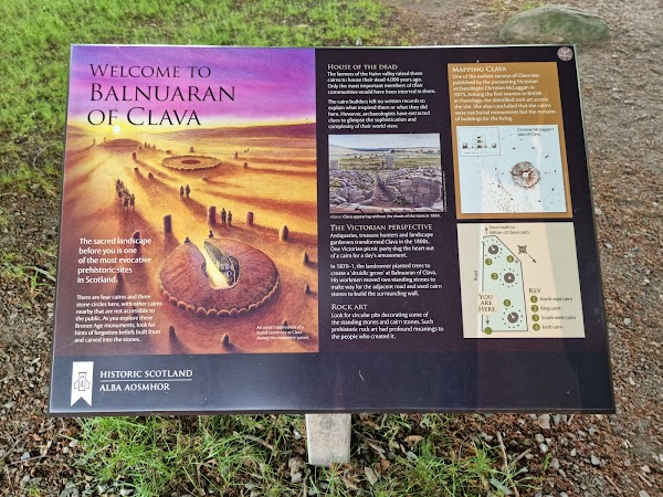 Clava Cairns 2