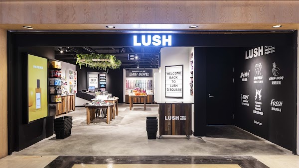 LUSH Taipei Q Square 1