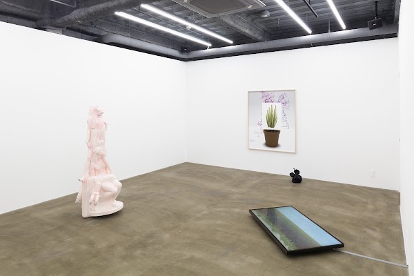 Tezukayama Gallery
