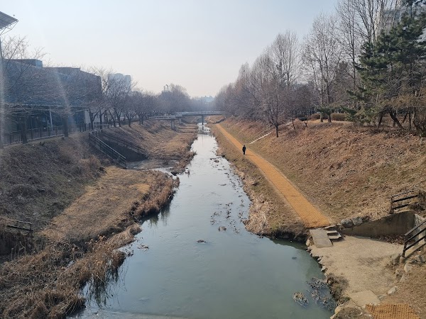 Gulpocheon station