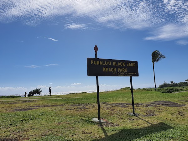 Punaluʻu Beach 4